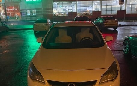 Opel Astra J, 2012 год, 625 000 рублей, 2 фотография