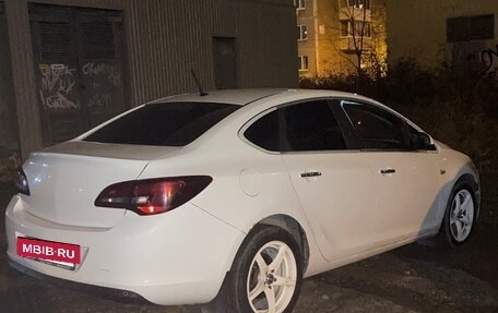 Opel Astra J, 2012 год, 625 000 рублей, 7 фотография