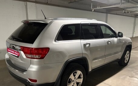 Jeep Grand Cherokee, 2011 год, 1 850 000 рублей, 8 фотография