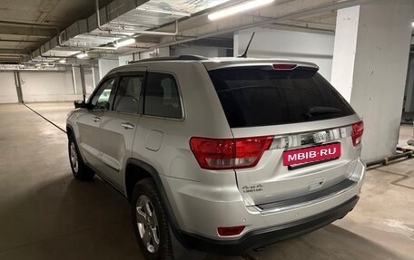 Jeep Grand Cherokee, 2011 год, 1 850 000 рублей, 10 фотография