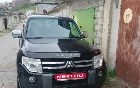 Mitsubishi Pajero IV, 2007 год, 1 560 000 рублей, 2 фотография