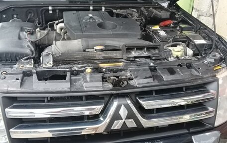 Mitsubishi Pajero IV, 2007 год, 1 560 000 рублей, 13 фотография