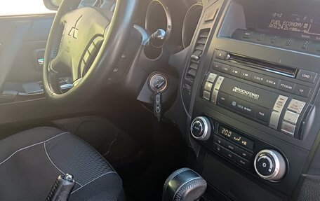 Mitsubishi Pajero IV, 2007 год, 1 560 000 рублей, 16 фотография