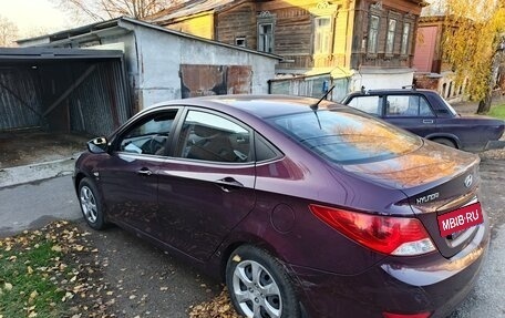 Hyundai Solaris II рестайлинг, 2012 год, 845 000 рублей, 10 фотография