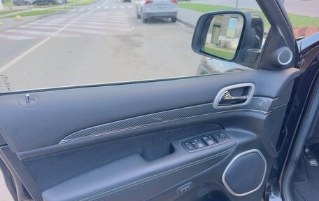 Jeep Grand Cherokee, 2013 год, 3 799 000 рублей, 28 фотография