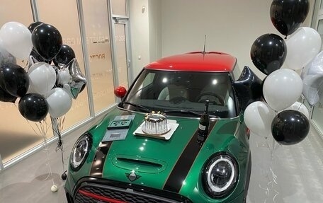 MINI Hatch, 2021 год, 4 300 000 рублей, 4 фотография