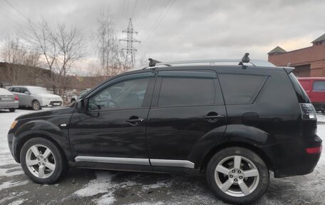 Mitsubishi Outlander III рестайлинг 3, 2007 год, 999 999 рублей, 2 фотография