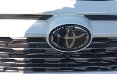 Toyota RAV4, 2021 год, 4 550 000 рублей, 5 фотография