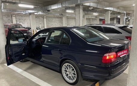 BMW 5 серия, 1998 год, 2 990 000 рублей, 16 фотография