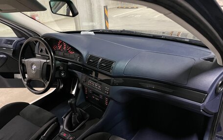 BMW 5 серия, 1998 год, 2 990 000 рублей, 28 фотография