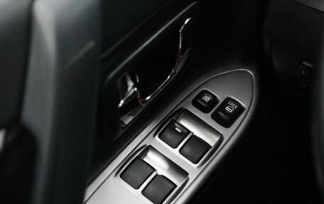 Mitsubishi Pajero IV, 2017 год, 3 000 000 рублей, 26 фотография