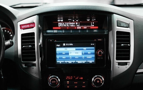 Mitsubishi Pajero IV, 2017 год, 3 000 000 рублей, 18 фотография