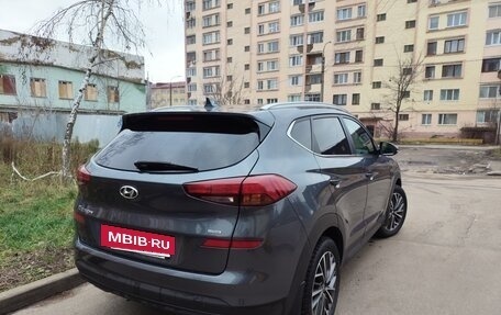 Hyundai Tucson III, 2019 год, 2 950 000 рублей, 2 фотография