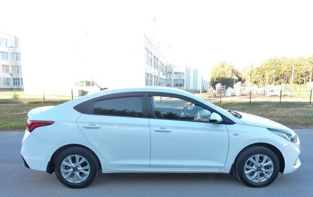 Hyundai Solaris II рестайлинг, 2017 год, 980 000 рублей, 12 фотография