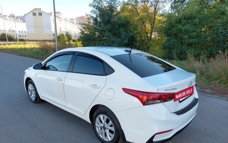 Hyundai Solaris II рестайлинг, 2017 год, 980 000 рублей, 4 фотография
