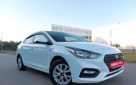 Hyundai Solaris II рестайлинг, 2017 год, 980 000 рублей, 31 фотография
