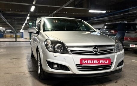 Opel Astra H, 2010 год, 680 000 рублей, 8 фотография
