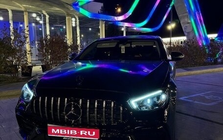 Mercedes-Benz E-Класс, 2017 год, 2 000 000 рублей, 1 фотография