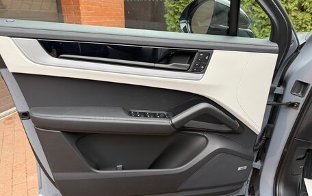 Porsche Cayenne III, 2025 год, 17 800 000 рублей, 10 фотография