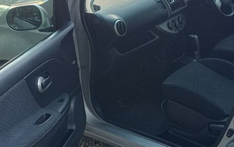 Nissan Note II рестайлинг, 2011 год, 700 000 рублей, 9 фотография