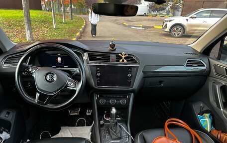 Volkswagen Tiguan II, 2018 год, 3 250 000 рублей, 7 фотография