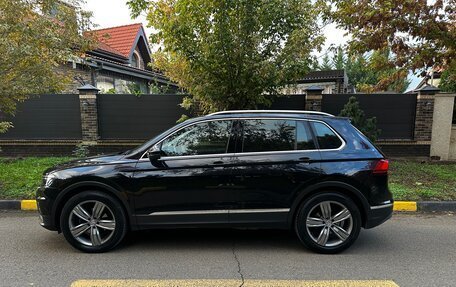Volkswagen Tiguan II, 2018 год, 3 250 000 рублей, 17 фотография