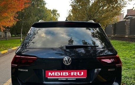 Volkswagen Tiguan II, 2018 год, 3 250 000 рублей, 13 фотография