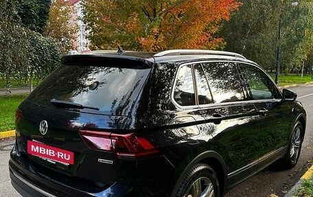 Volkswagen Tiguan II, 2018 год, 3 250 000 рублей, 14 фотография