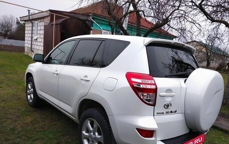 Toyota RAV4, 2011 год, 1 350 000 рублей, 6 фотография