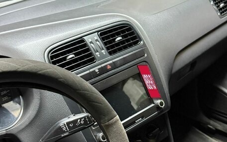 Volkswagen Polo VI (EU Market), 2013 год, 1 250 000 рублей, 16 фотография