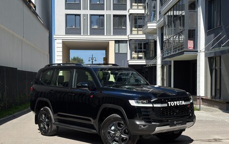 Toyota Land Cruiser, 2025 год, 14 900 000 рублей, 2 фотография
