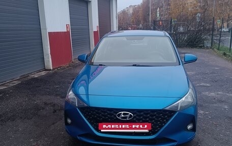 Hyundai Solaris II рестайлинг, 2021 год, 1 150 000 рублей, 5 фотография