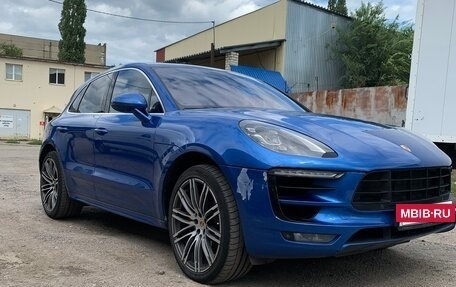 Porsche Macan I рестайлинг, 2016 год, 2 700 000 рублей, 3 фотография