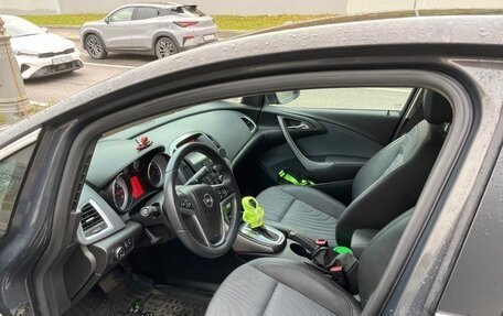 Opel Astra J, 2013 год, 850 000 рублей, 7 фотография