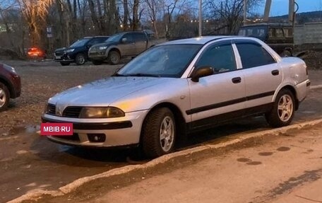 Mitsubishi Carisma I, 2001 год, 220 000 рублей, 2 фотография