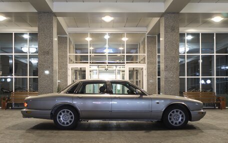 Jaguar XJ III (X350), 1999 год, 1 300 000 рублей, 3 фотография