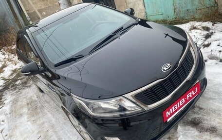 KIA Rio III рестайлинг, 2014 год, 750 000 рублей, 2 фотография