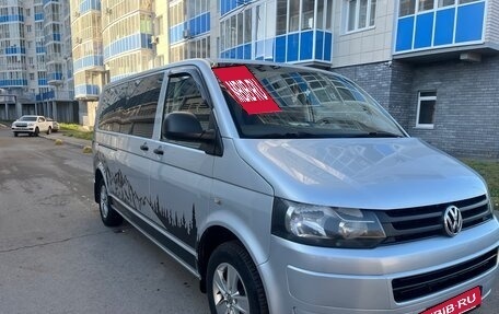 Volkswagen Caravelle T5, 2011 год, 1 755 000 рублей, 11 фотография