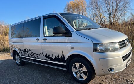 Volkswagen Caravelle T5, 2011 год, 1 755 000 рублей, 19 фотография