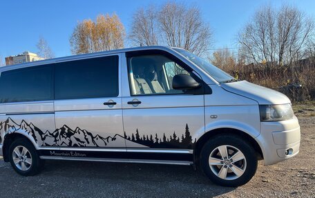 Volkswagen Caravelle T5, 2011 год, 1 755 000 рублей, 18 фотография