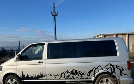 Volkswagen Caravelle T5, 2011 год, 1 755 000 рублей, 21 фотография