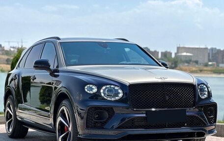 Bentley Bentayga I, 2023 год, 31 000 000 рублей, 2 фотография