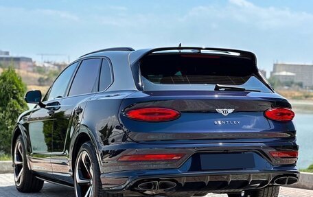 Bentley Bentayga I, 2023 год, 31 000 000 рублей, 5 фотография