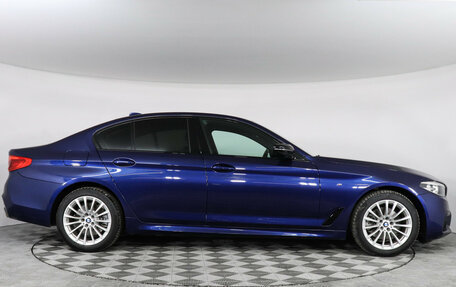 BMW 5 серия, 2018 год, 3 777 000 рублей, 6 фотография