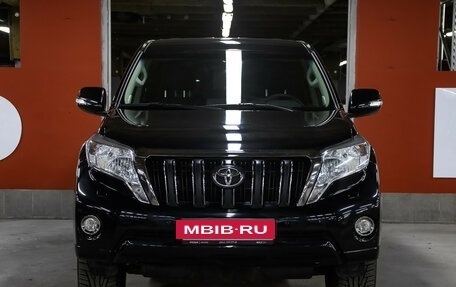 Toyota Land Cruiser Prado 150 рестайлинг 2, 2017 год, 4 298 000 рублей, 2 фотография