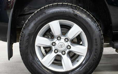 Toyota Land Cruiser Prado 150 рестайлинг 2, 2017 год, 4 298 000 рублей, 23 фотография