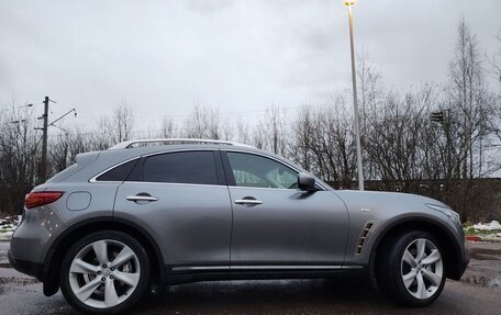 Infiniti FX II, 2012 год, 2 150 000 рублей, 3 фотография