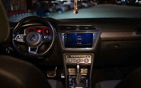 Volkswagen Tiguan II, 2019 год, 3 350 000 рублей, 10 фотография