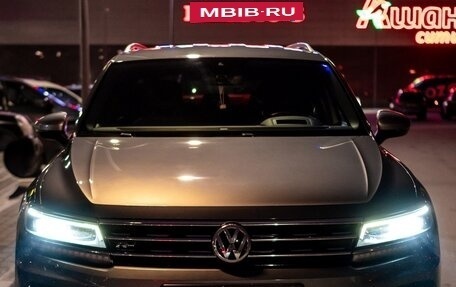 Volkswagen Tiguan II, 2019 год, 3 350 000 рублей, 5 фотография