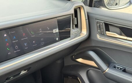 Porsche Cayenne III, 2025 год, 32 990 000 рублей, 22 фотография